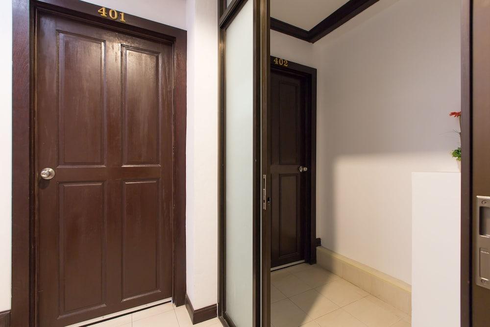 Patong Buri Hotel Exterior photo